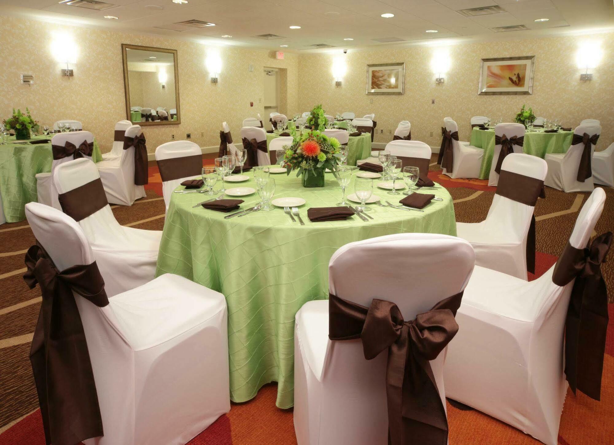 Hilton Garden Inn Pittsburgh University Place Restoran foto